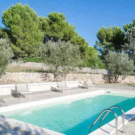 בית נופש Masseria Di Trulli Escape *