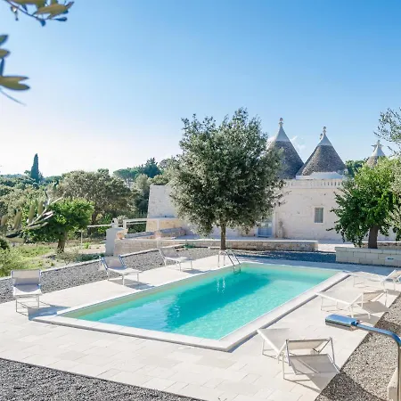 Masseria Di Trulli Escape * לוקורוטונדו